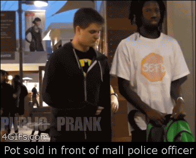 pot sold in front of mall police officer - Pired 4GIFs.com Pot sold in front of mall police officer