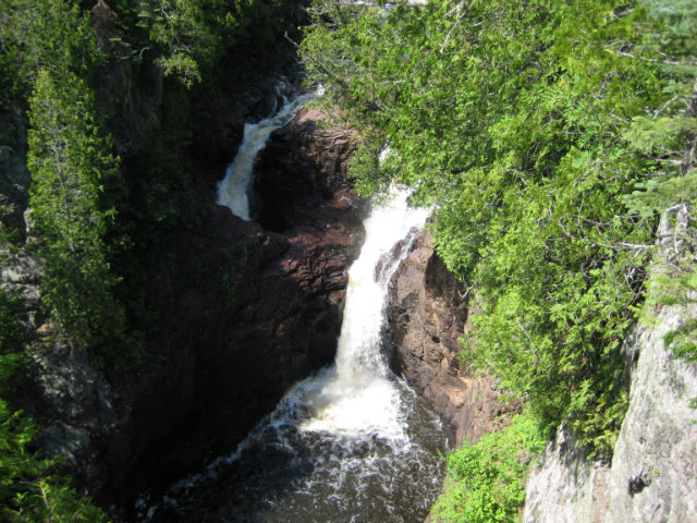 Devil’s Kettle Falls.The Devil’s Kettle Falls run along Lake Superior’s north shore and have puzzled people for generations. One side of the falls connects up with Lake Superior – which is normal – but the other is a deep hole and scientists are unsure about where the water goes and what lies beneath.
