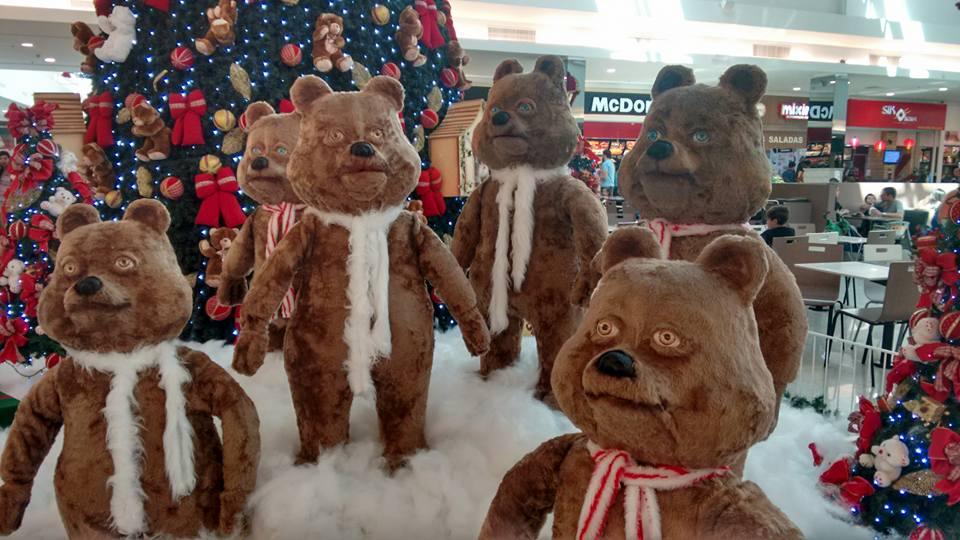 People's eyes on stuffed animals will give you nightmares