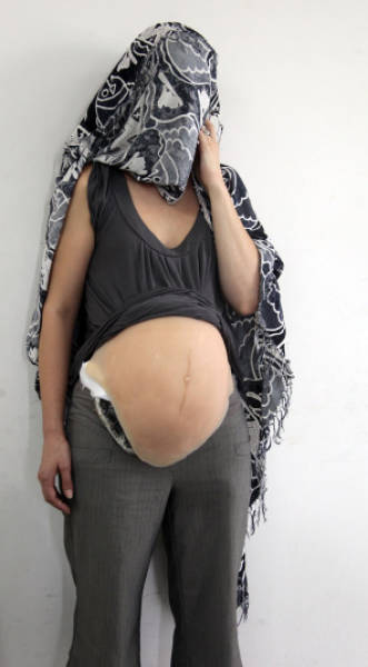 Canadian Ritchie Tabatha Leah was detained at Bogota airport in September 2013 as she pretended to be pregnant but was captured while attempting to board a flight to her country, carrying 2kg of cocaine hidden under a latex belly.