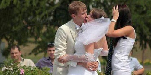 awkward wedding kiss