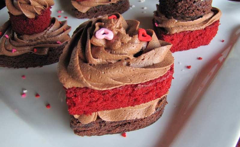 Red Velvet and Brownie Cupcakes