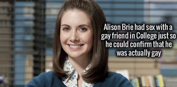 alison brie community - Alison Brie had sex with a gay friend in College just so he could confirm that he was actually gay