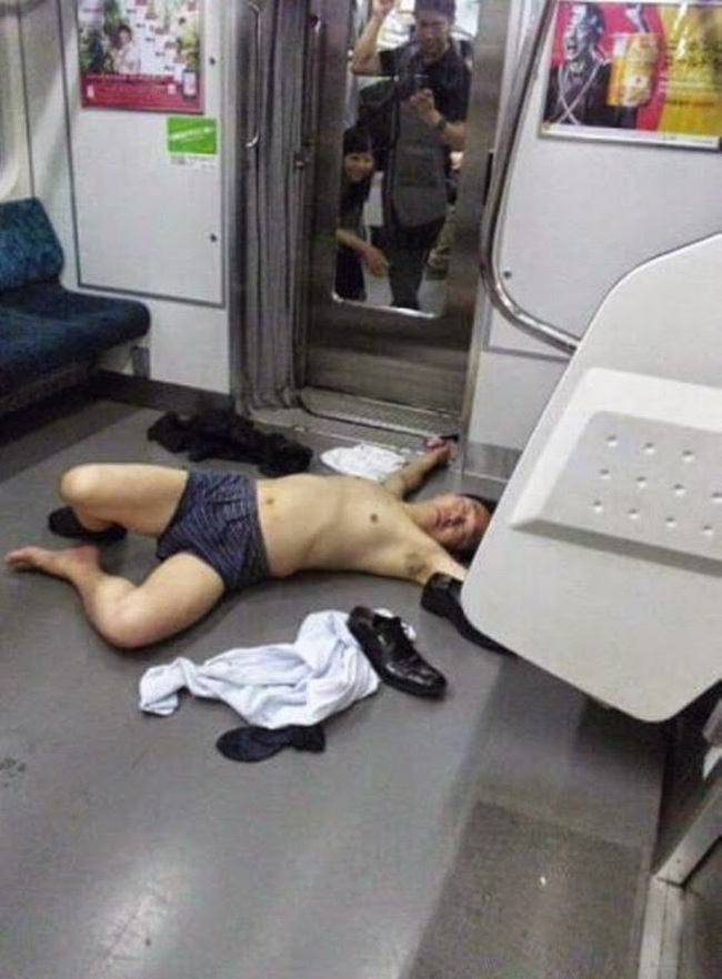 21 People Who Started Their New Year's Celebrations Early