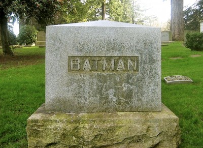 funny gravestone - Batman