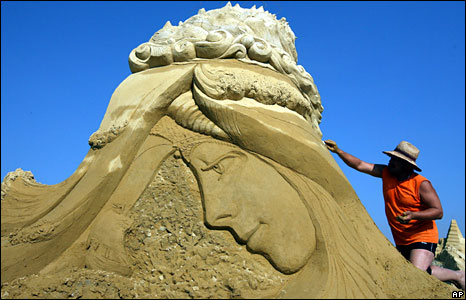 sand sculptures