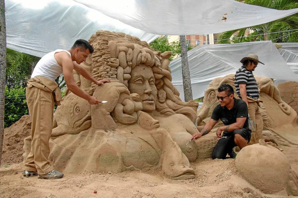 sand sculptures