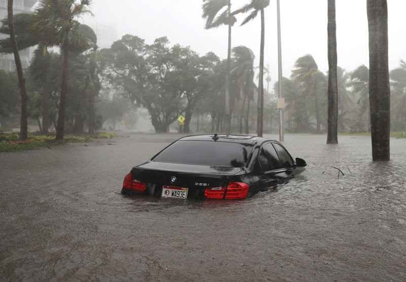 18 Pictures of Hurricane Irma's Aftermath