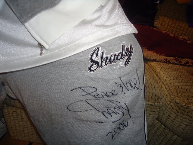Eminem Shady LTD Autograph 2006-PEACE AND LOVE SHADY 2006