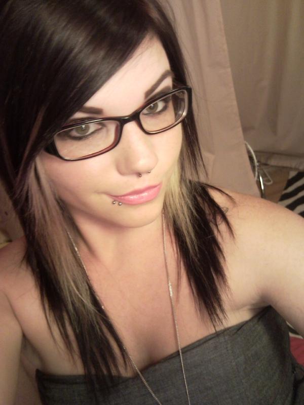 Hot Girls With Glasses Gallery Ebaums World