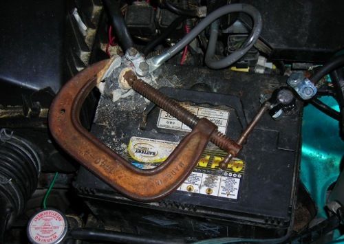 24 Redneck DIY Auto Repairs