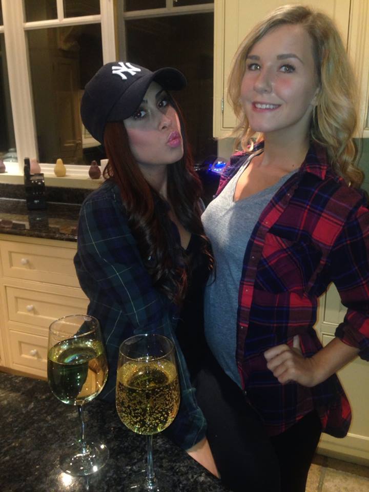 New Queen Of Duckface!