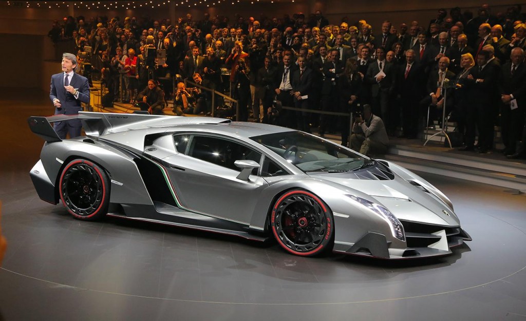 2014 Lamborghini Veneno.