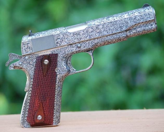 35 Beautifully Engraved Weapons