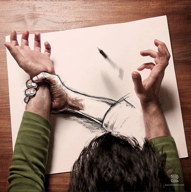 Artist Combines Drawing With Photography...