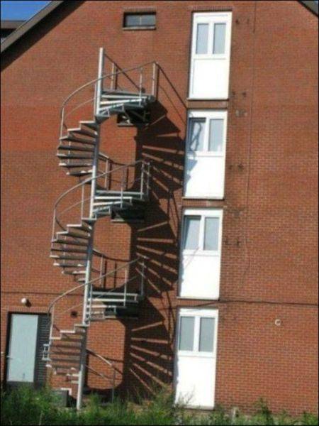 Amazingly Stupid Construction Ideas...