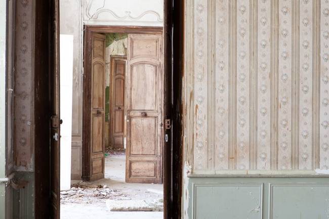 This Once-Abandoned French Chateau Is Home...