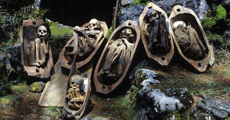 The Fire Mummies of the Philippines