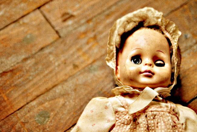 These Pictures Of Dolls Are So Unsettling...