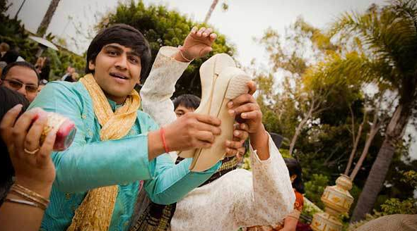 India: Traditional shoe thieves. In parts of India the groom is required to take off his shoes before approaching the wedding altar. This signals the start of battle and mayhem ensues. The groom’s family are expected to protect the shoe whilst the brides family are tasked with stealing it. It the bride’s family exceeds the groom has to pay a ransom to get it back.