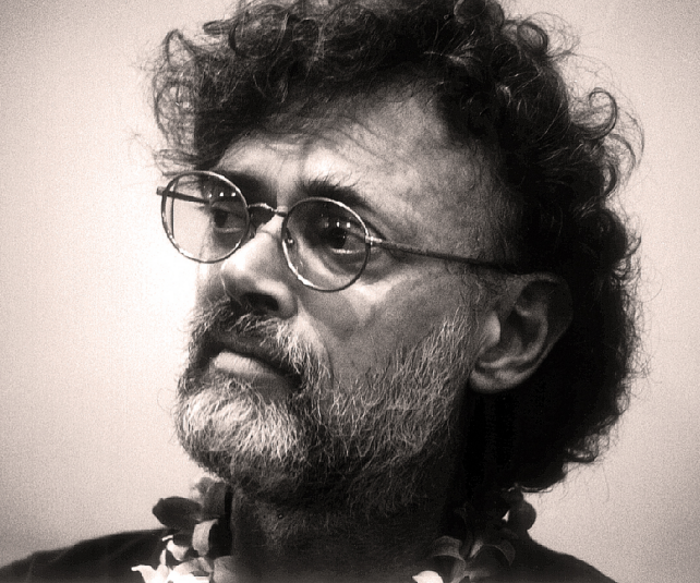 Terence McKenna was the worlds leading figure in the study of DMT and took the substance hundreds of times:
It was really the DMT that empowered my commitment to the psychedelic experience. DMT was so much more powerful, so much more alien, raising all kinds of issues about what is reality, what is language, what is the self, what is three-dimensional space and time’
He goes on to describe the experience:
“the world has been radically replaced—100%—it’s all gone, and you’re sitting there, and you’re saying ‘Jesus, a minute ago I was in a room with some people, and they were pushing some weird drug on me, and, and now, what’s happened? Is this the drug? Did we do it? Is this it?'”