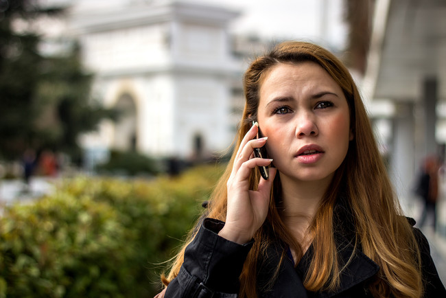 If you accidentally dial 911, you can still be tracked after you hang up. Even if you called by mistake, officers will show up on the scene. By staying on the phone and explaining that it was an accident, you can avoid wasting first responders' valuable time.