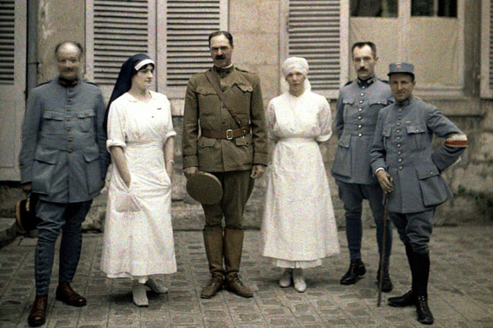 This photograph shows military doctors and nurses standing outside of the Saint-Paul Hospital in Soissons, Aisne, in northern France:
