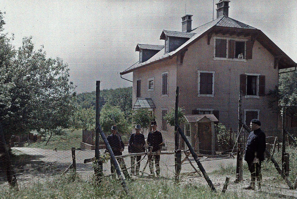 19th, June, 1917 – Three Swiss border guards, left, stand opposite a French guard at the border between the two countries in Beurnevesin;
