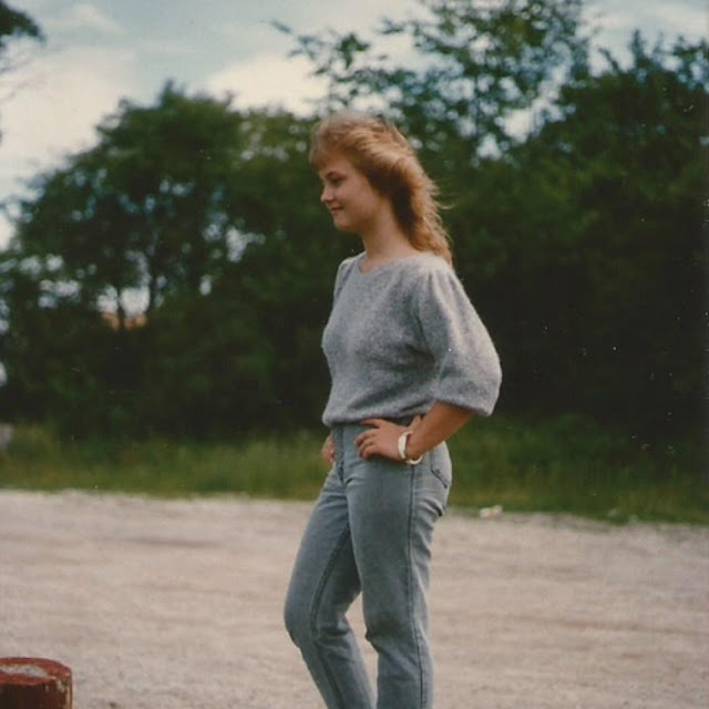 1980s young woman