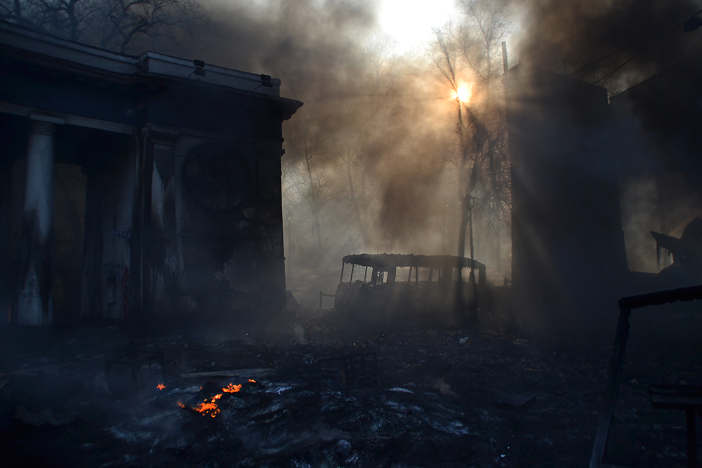 Remarkable Photographs From Inside the Ukrainian Revolution
