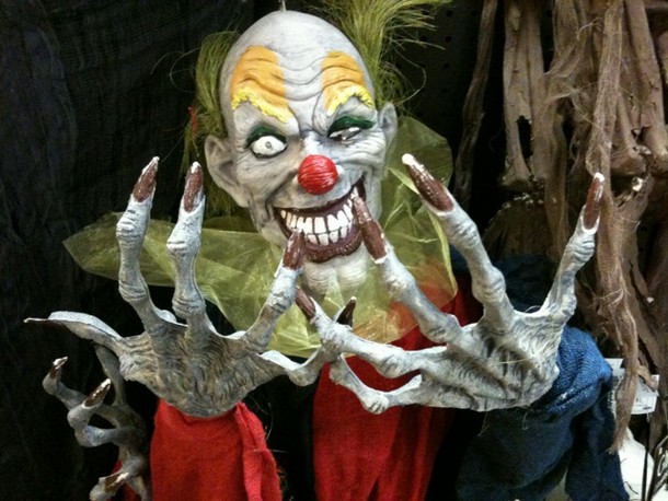 Terrifying And Bizarre Halloween Costumes