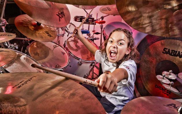 Julian Pavon from USA is the youngest professional drummer. On March 21, 2010 he was 5 years, 10 months and three days old!