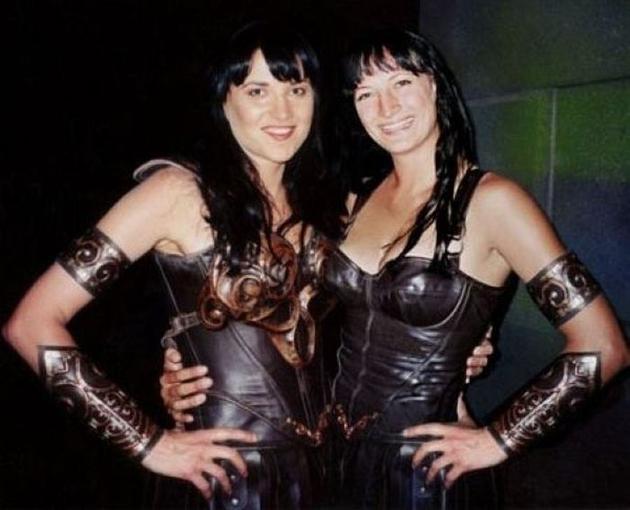 Lucy Lawless  stunt-woman Zoe Bell on set of Xena: Warrior Princess 1995.