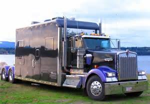 Custom Semis