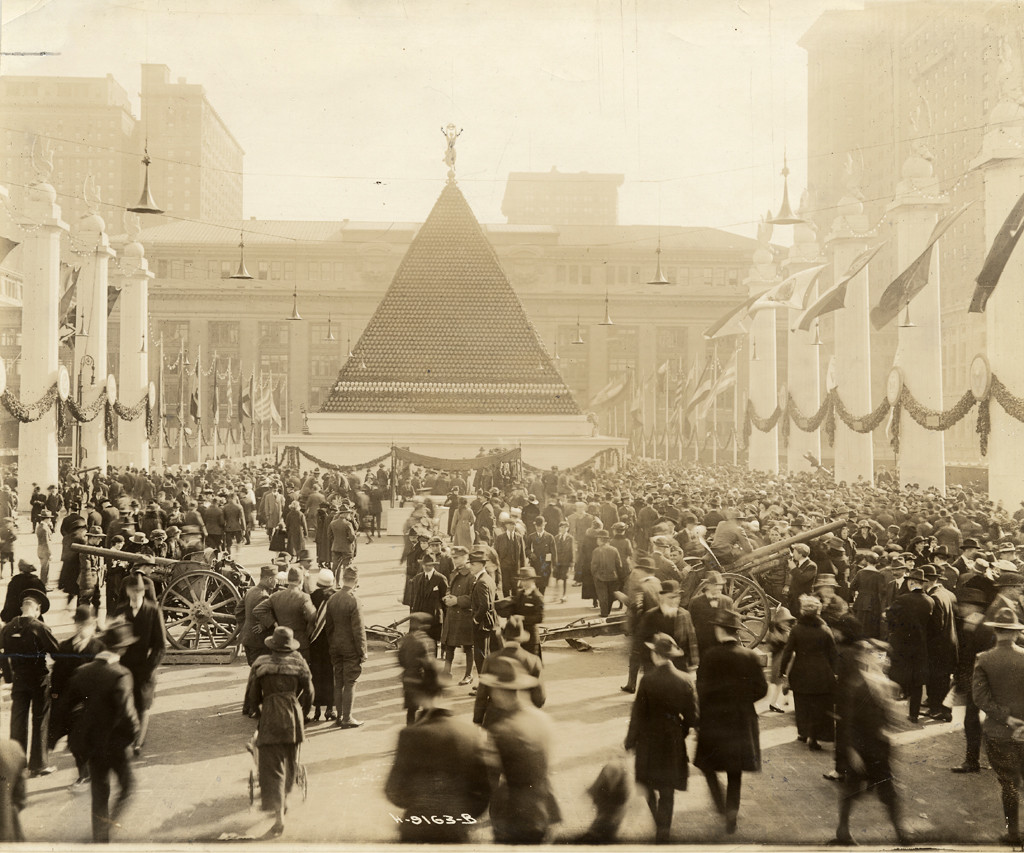 Pyramid of captured German helmets, New York, 1918