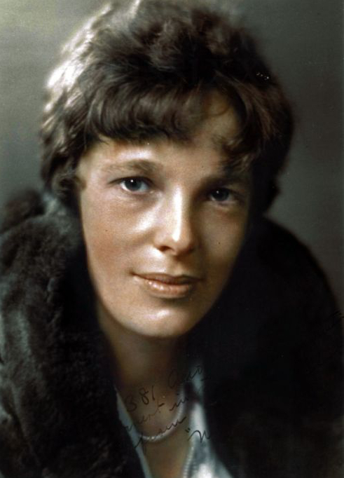 Amelia Earhart, 1930