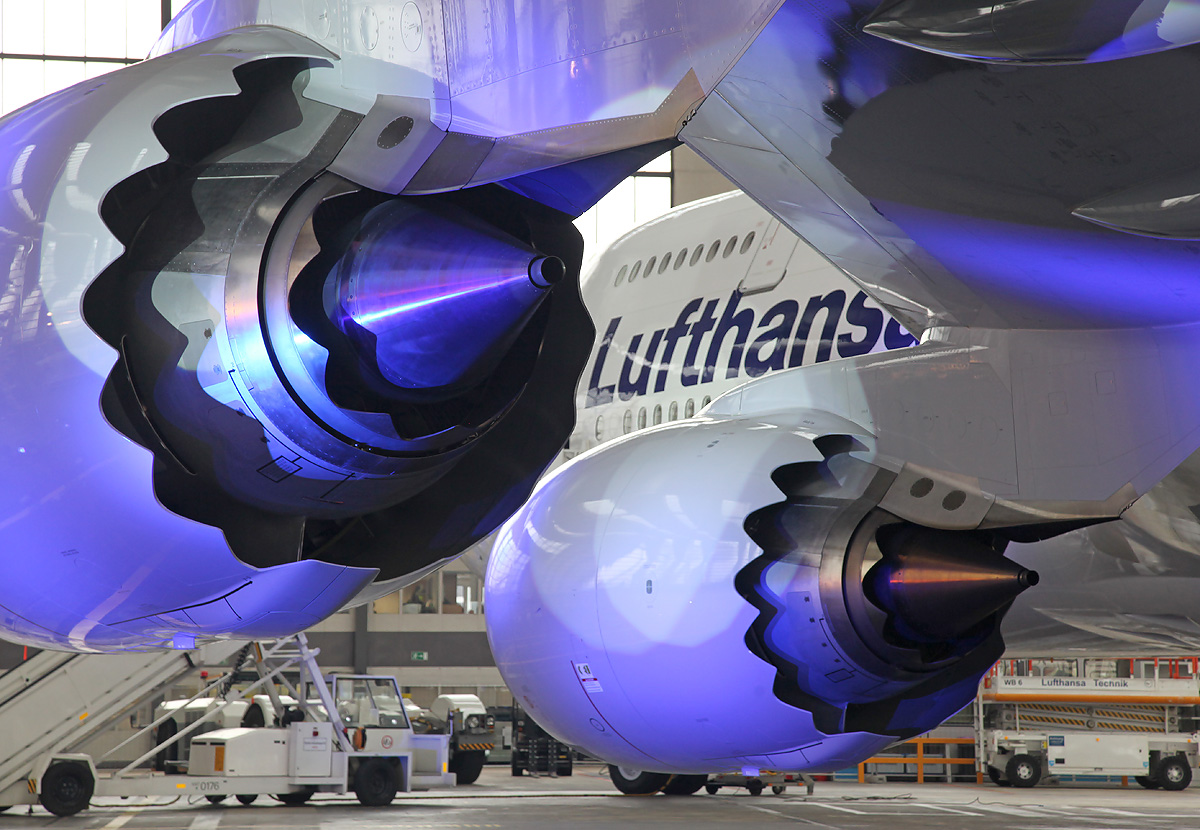 Lufthansa 747-800. GEnx Engines