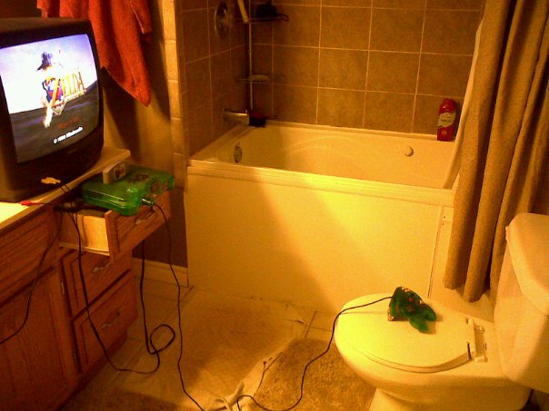 32 People Who Have Mastered The Art Of Multitasking