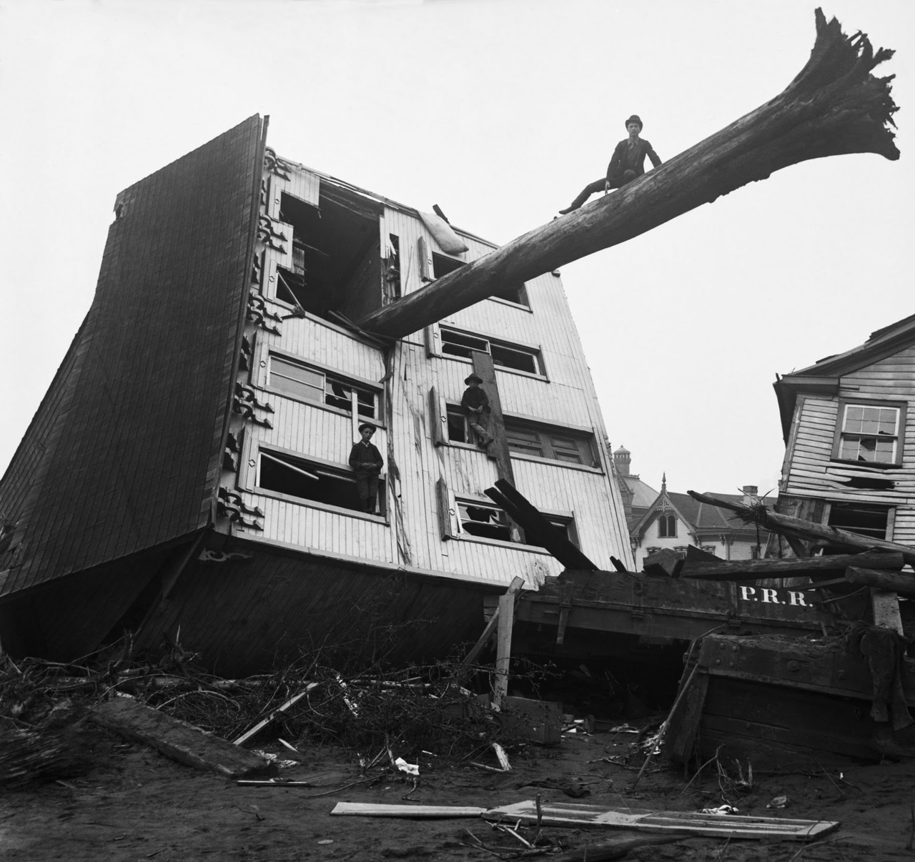 A house that was skewered by a huge tree uprooted by the Johnstown Flood that was caused by the catastrophic failure of the South Fork Dam, 1889