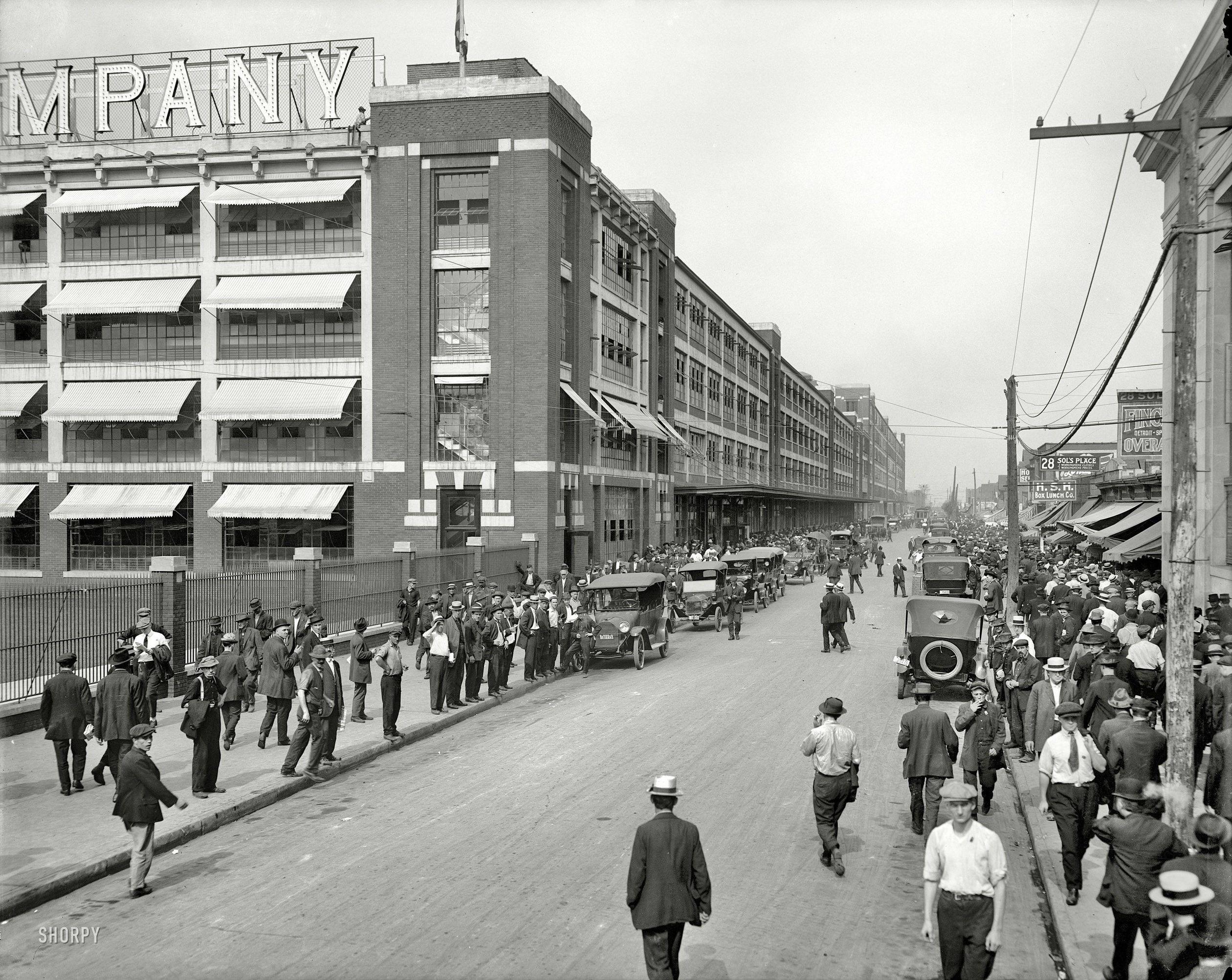 Four O'Clock shift at the Ford Motor Company, Detroit-ca. 1916