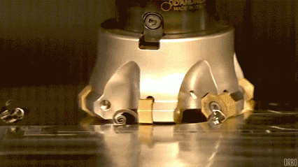 Slow motion of an "octoplus" cutting tool