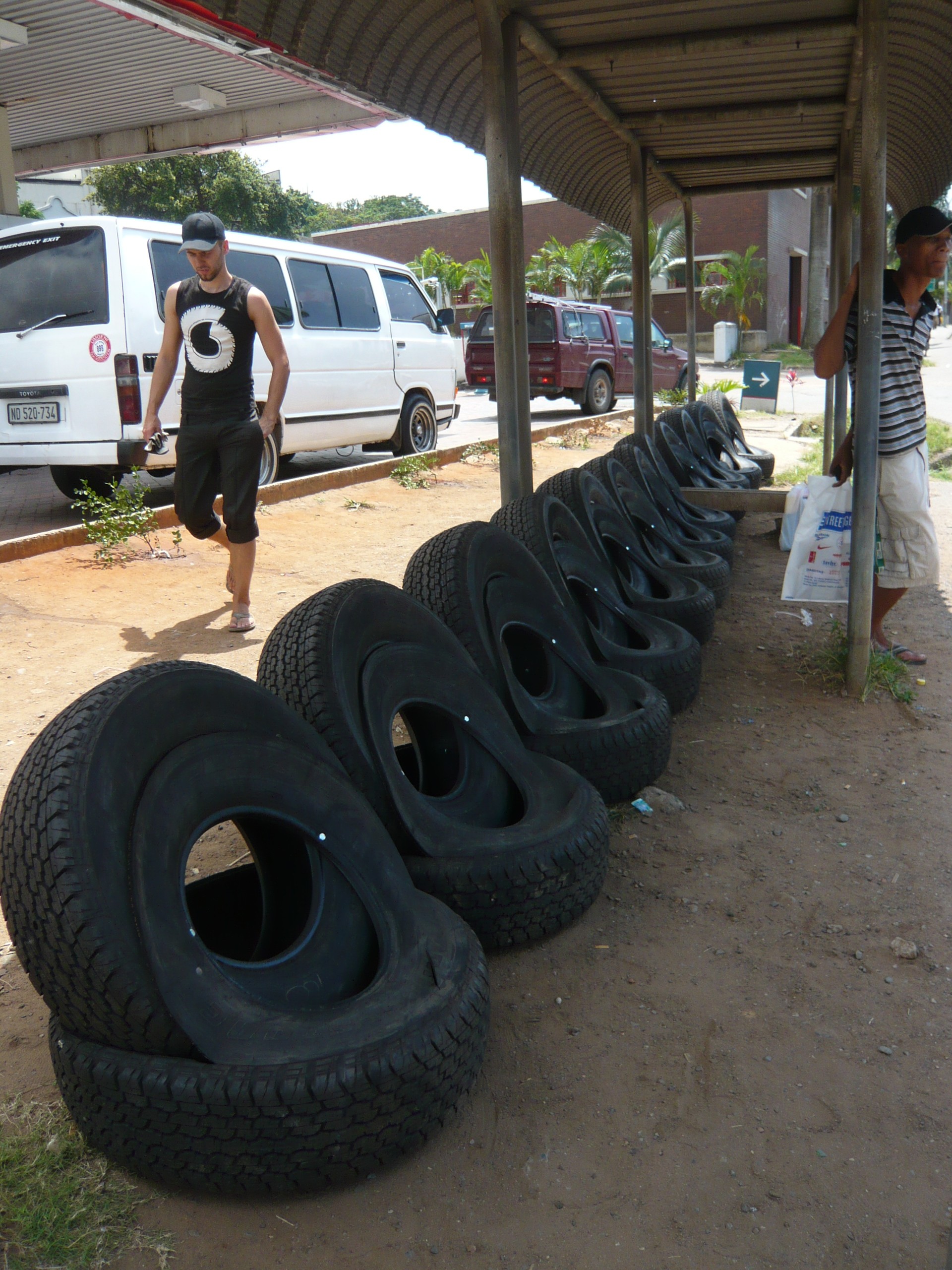 chairs made out of tyres