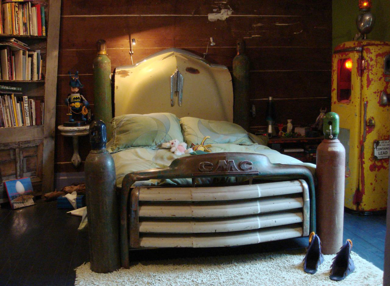 bed made from truck