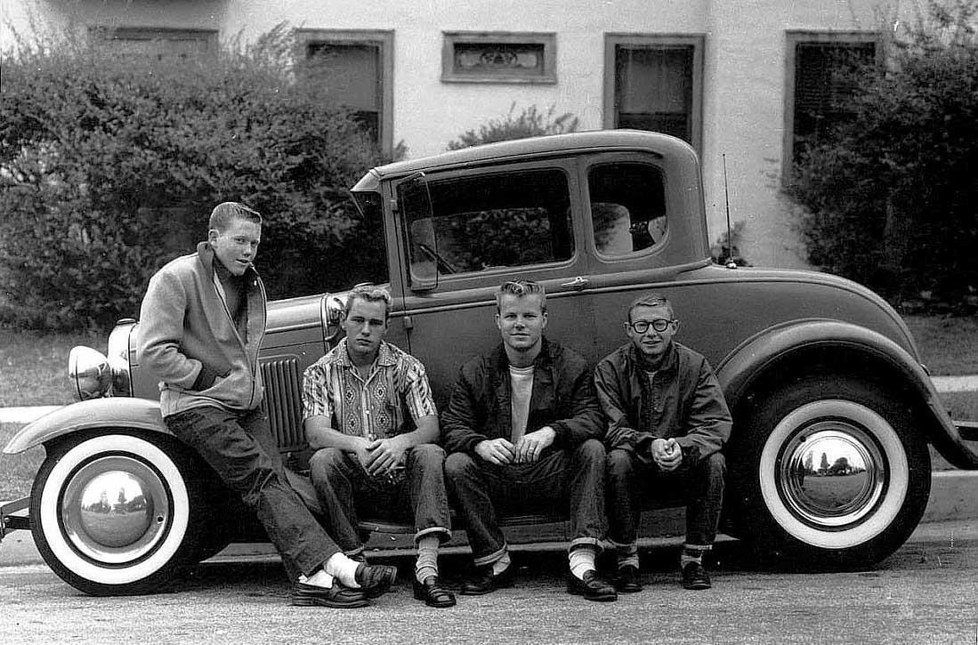 Teenagers and their first car, 1950s