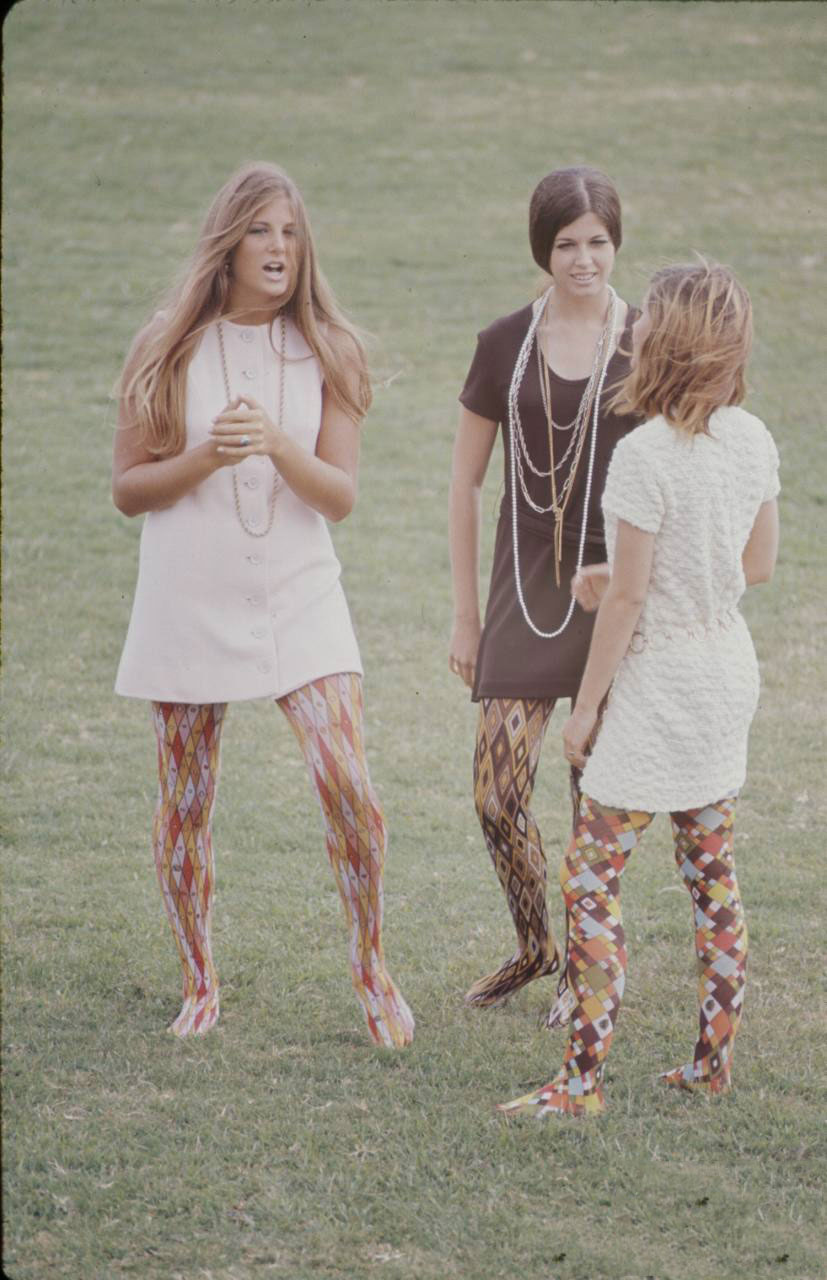 High school fashion feature in Life Magazine, 1969