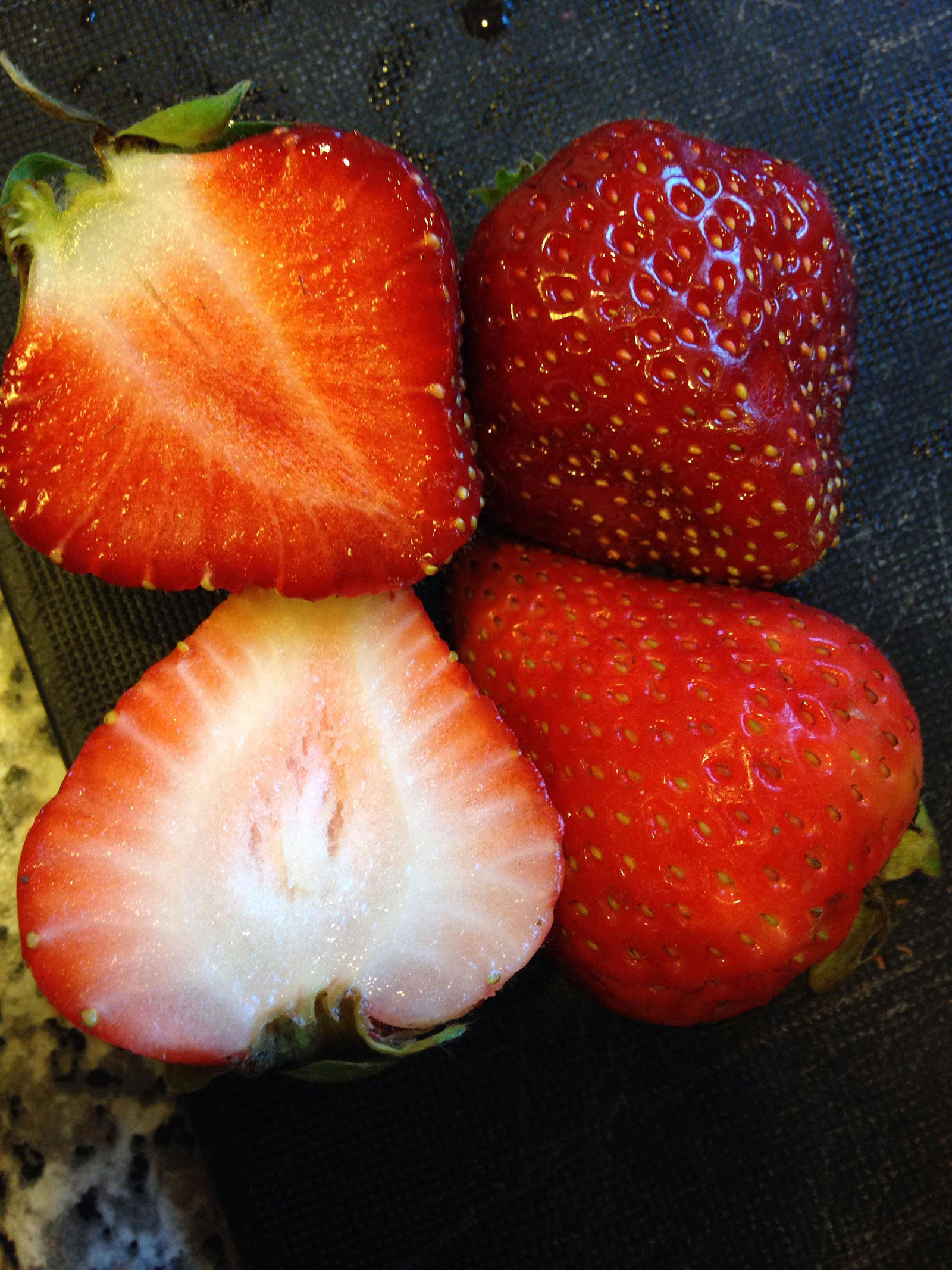 The difference between farm fresh and supermarket strawberries