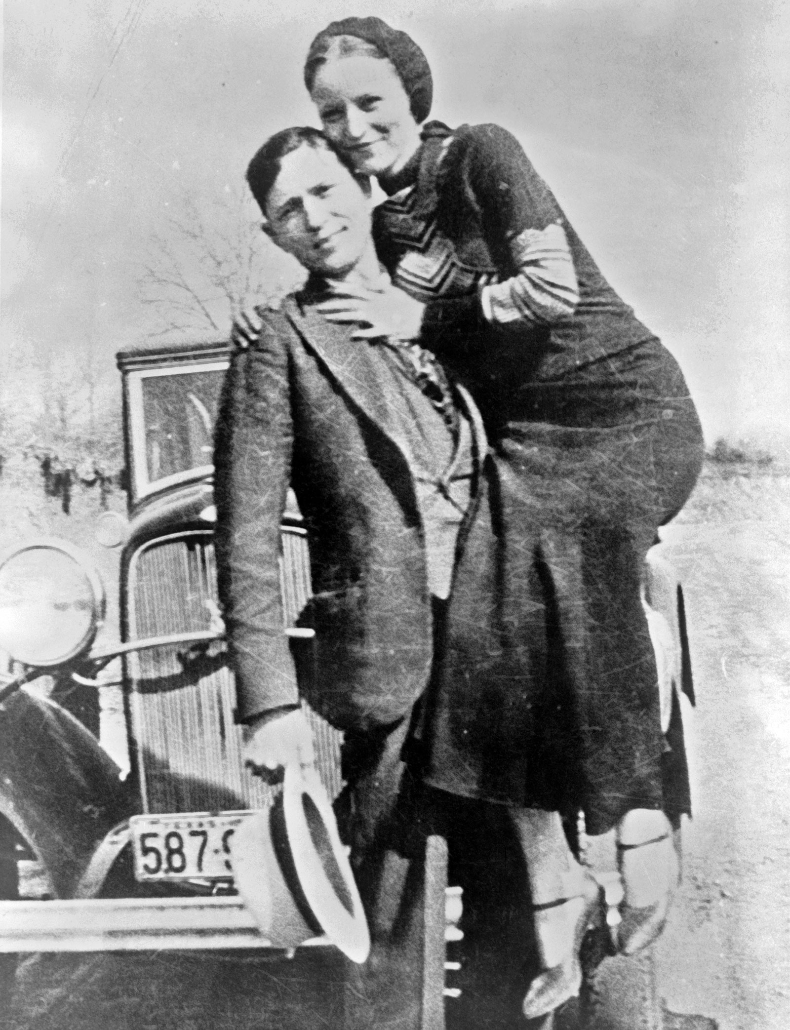 Bonnie Parker and Clyde Barrow, somewhere in Arkansas, USA, circa 1933