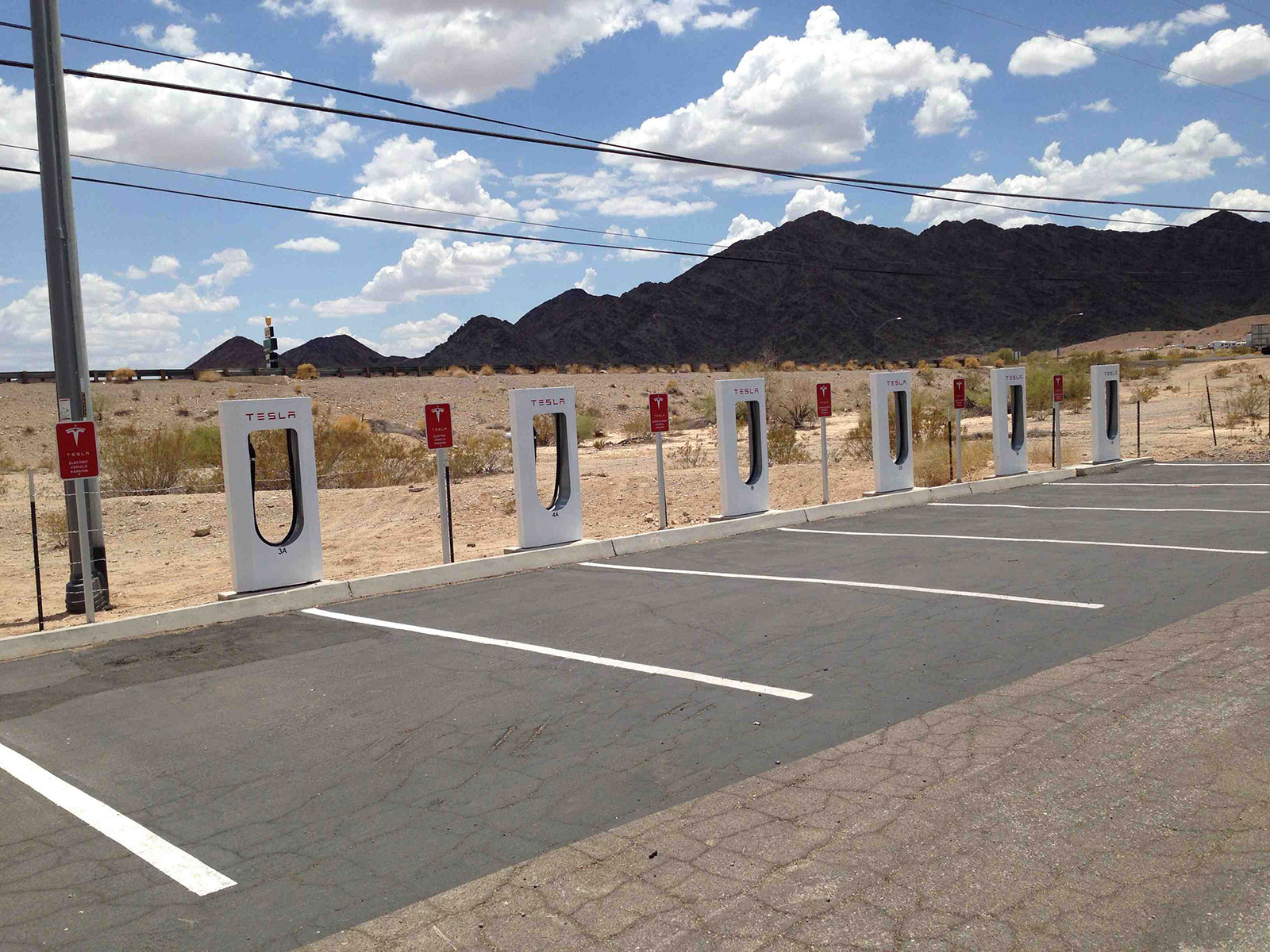 Tesla stations in middle of desert AZ