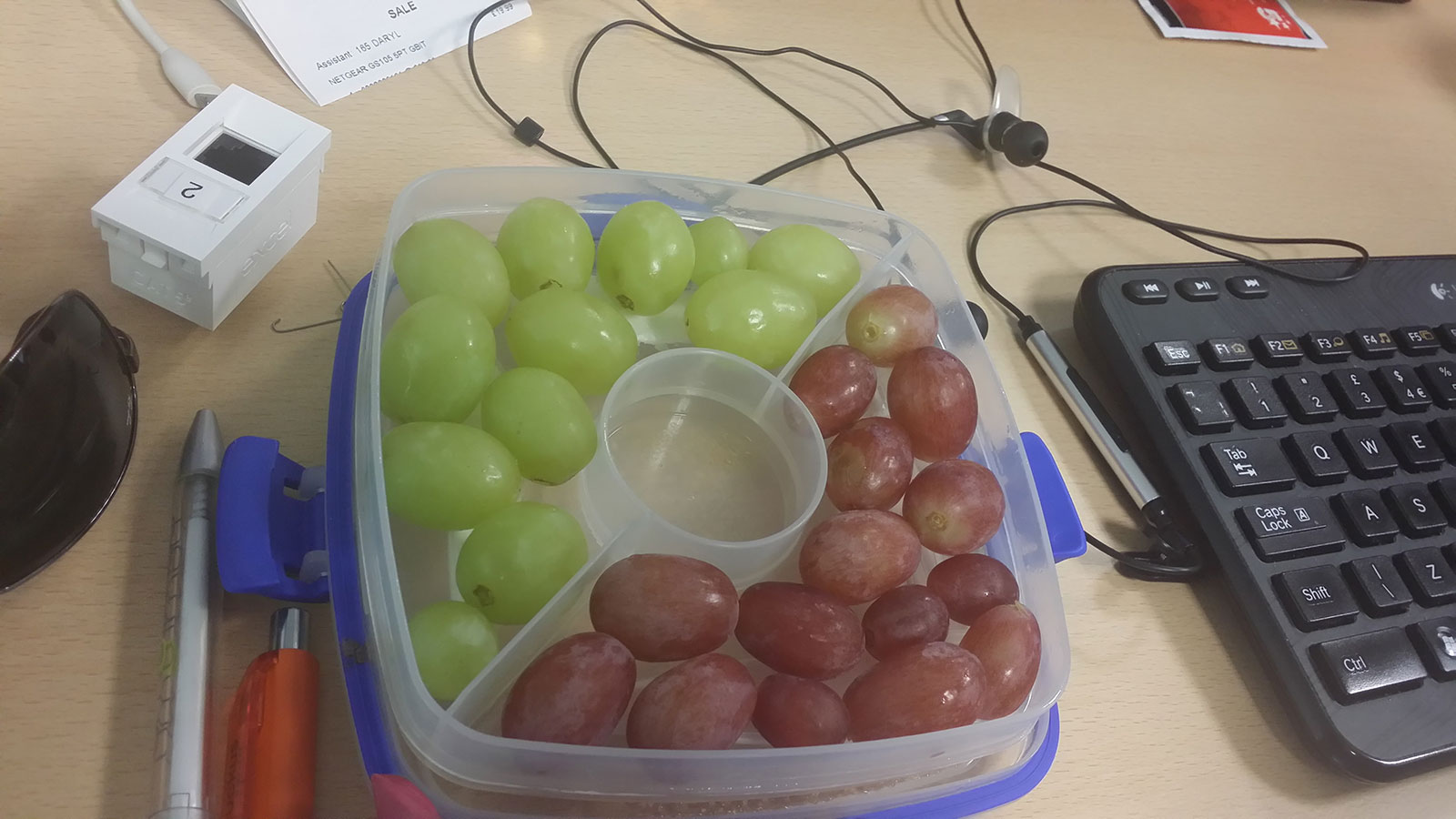 A gorgeously packed grape snack.