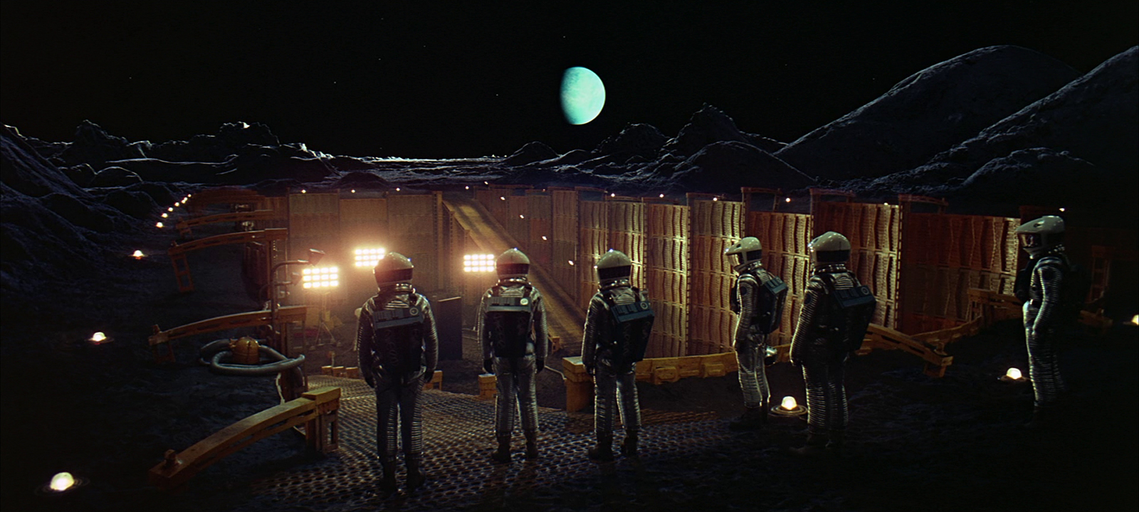 2001 space odyssey moon
